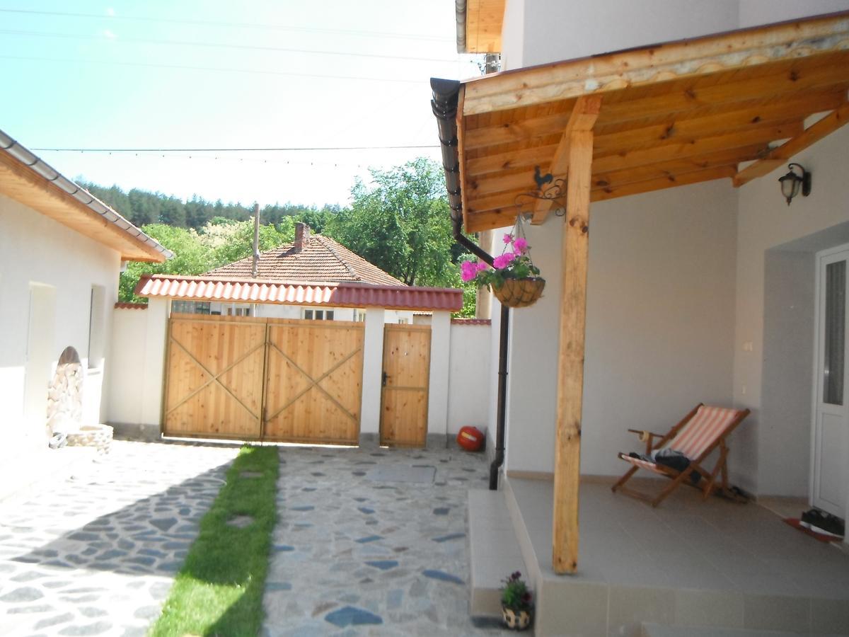 Villa Ani Gorna Kovachitsa Luaran gambar