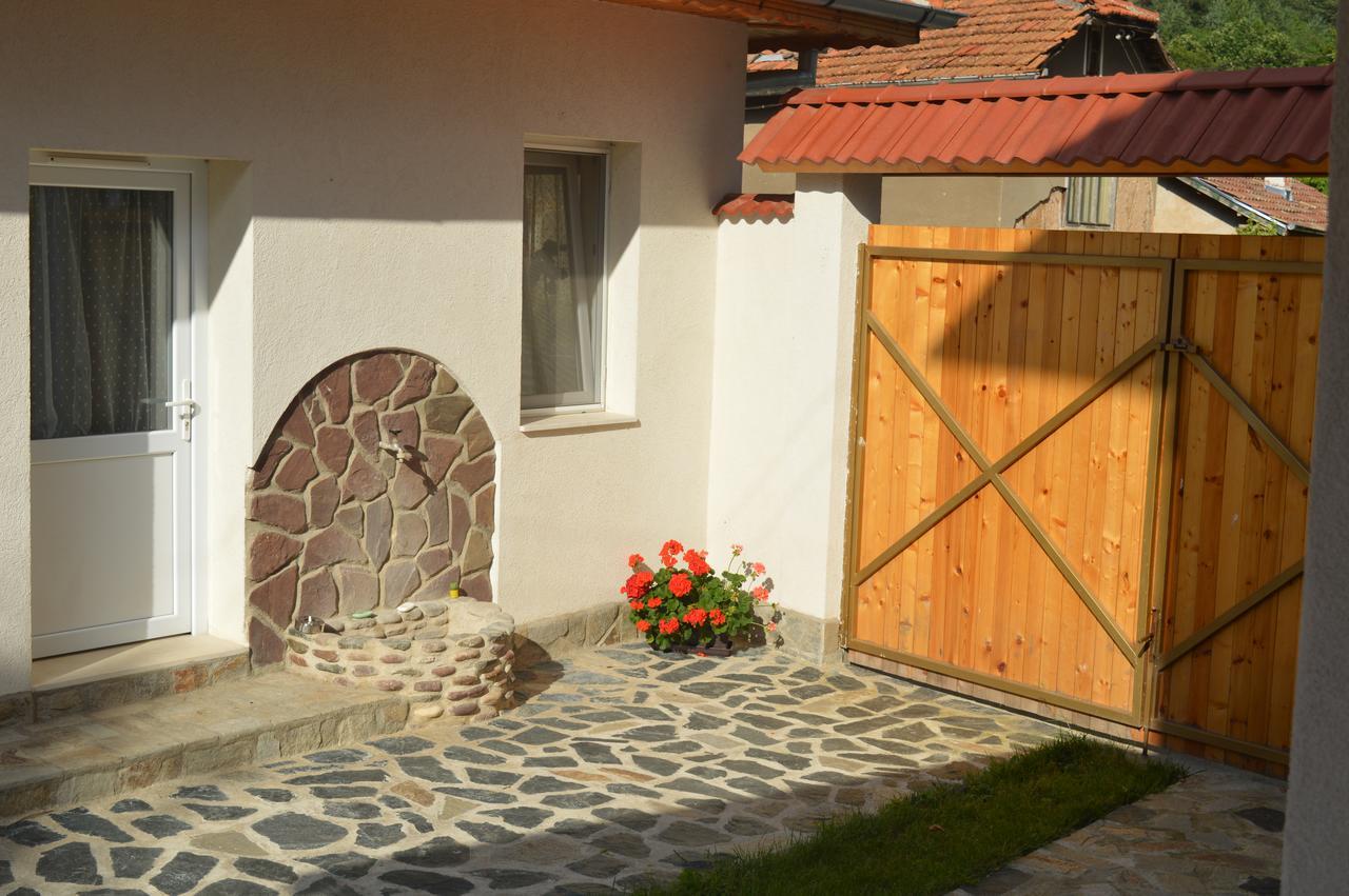 Villa Ani Gorna Kovachitsa Luaran gambar