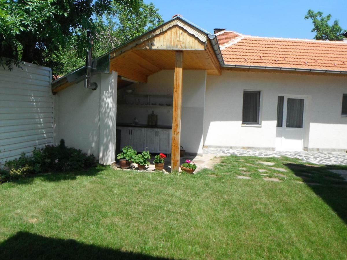 Villa Ani Gorna Kovachitsa Luaran gambar